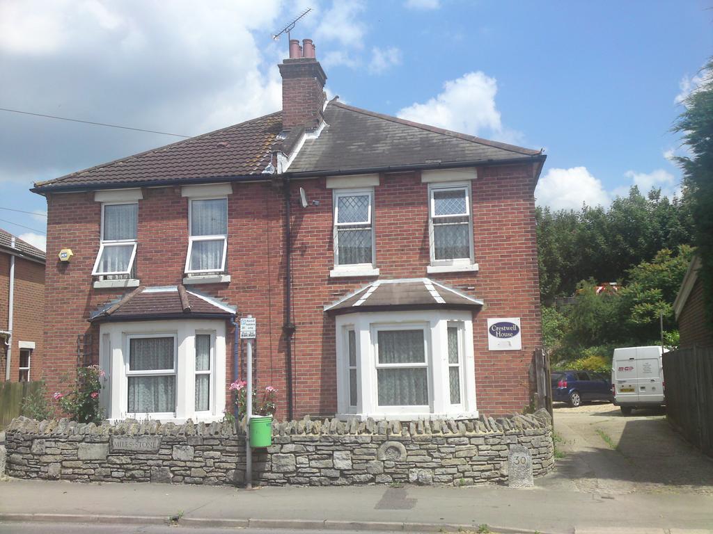 Crestwell House Bed and Breakfast Eastleigh Buitenkant foto