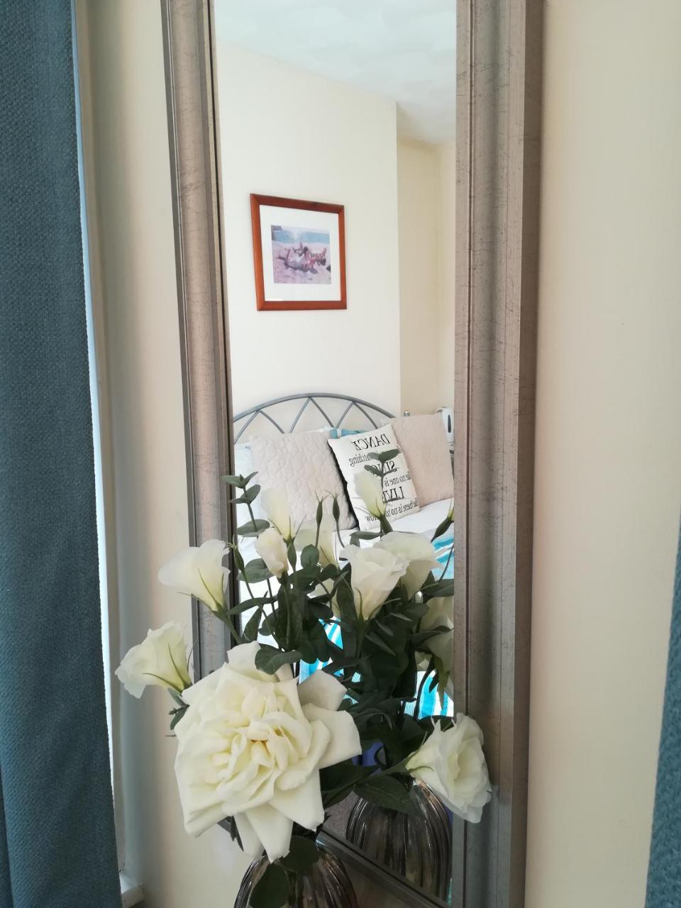 Crestwell House Bed and Breakfast Eastleigh Buitenkant foto
