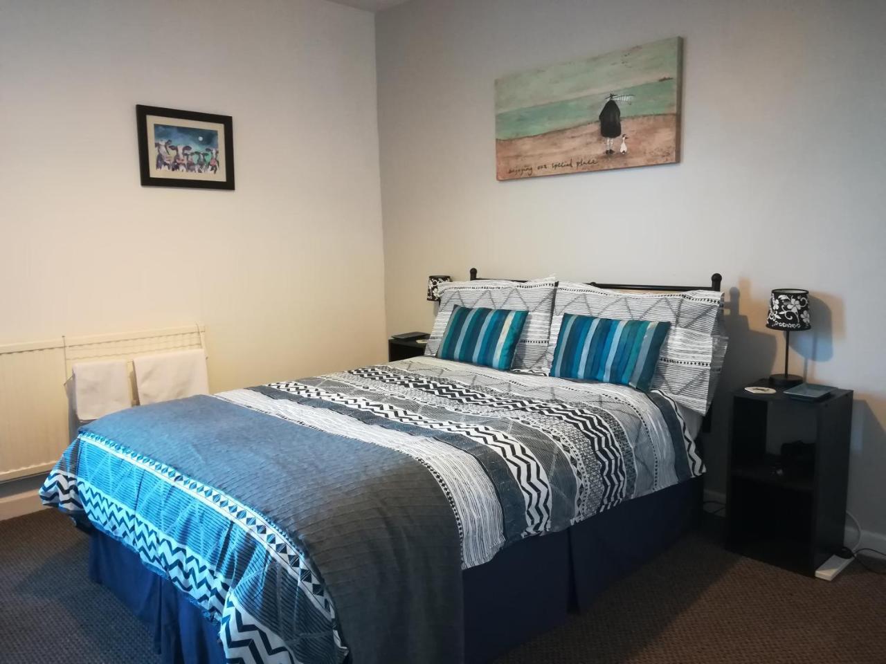 Crestwell House Bed and Breakfast Eastleigh Buitenkant foto
